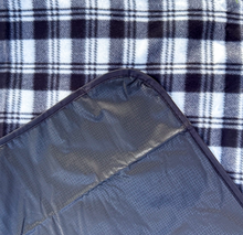 Load image into Gallery viewer, PMC Picnic Blanket - Black